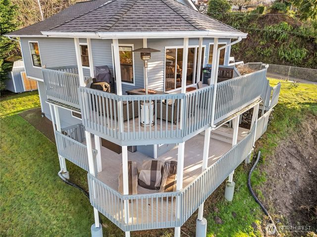 2685 E Lidstrom Hill Road, Port Orchard, WA 98366