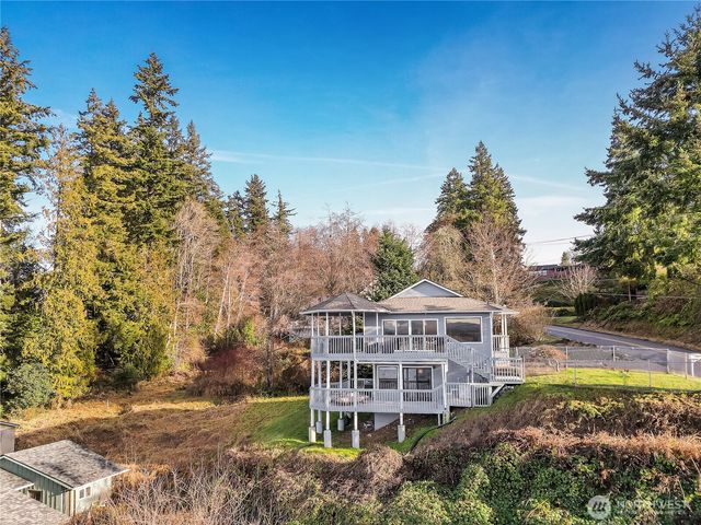 2685 E Lidstrom Hill Road, Port Orchard, WA 98366