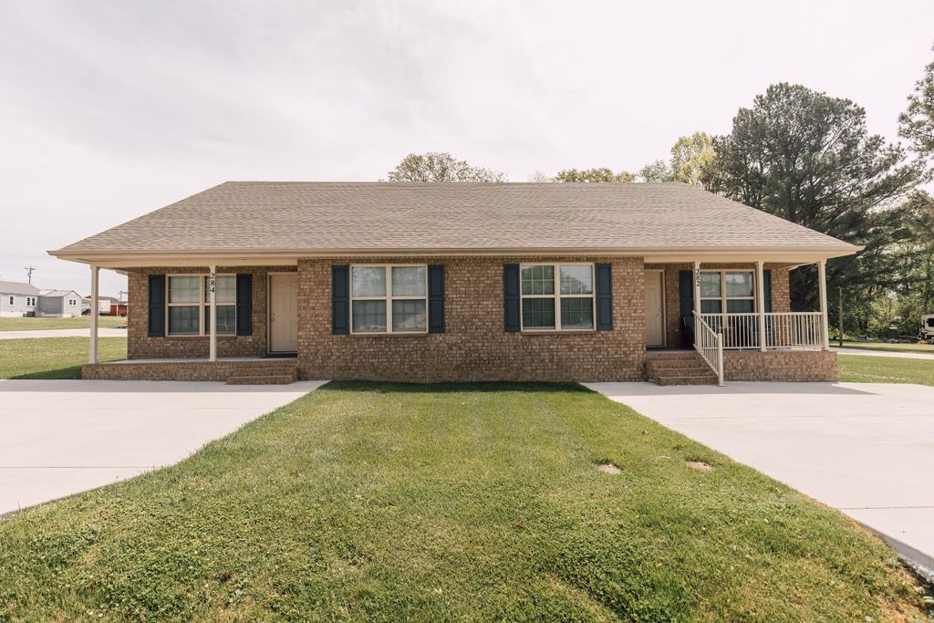 282 Hunt St, Manchester, TN 37355
