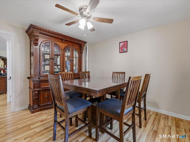 94 Barnes Avenue, New Haven, CT 06511