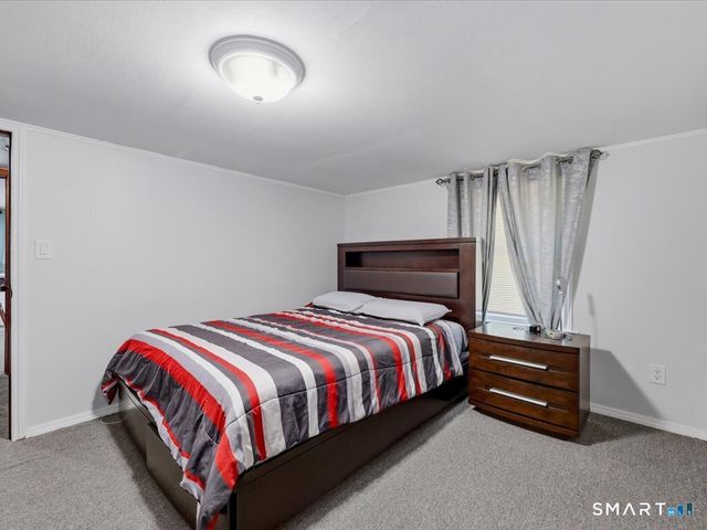 94 Barnes Avenue, New Haven, CT 06511