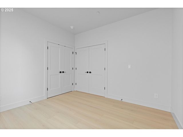 14994 Se Andre Way, Clackamas, OR 97015