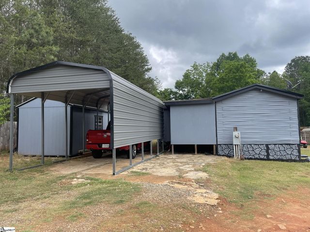 3825 Skippers Lodge Road, Cross Hill, SC 29332