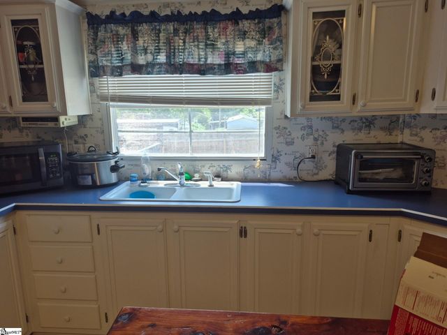 3825 Skippers Lodge Road, Cross Hill, SC 29332