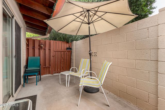 1908 W BERRIDGE Lane 1, Phoenix, AZ 85015