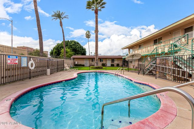 1908 W BERRIDGE Lane 1, Phoenix, AZ 85015