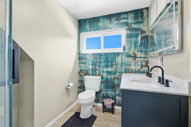 405 BAY POINT AVENUE, Nokomis, FL 34275