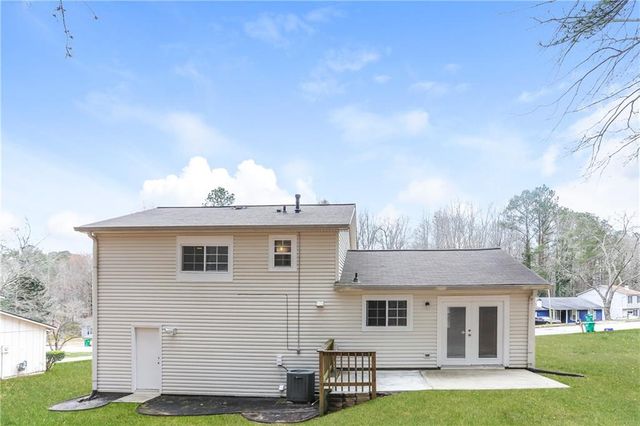 4981 Galbraith Circle, Stone Mountain, GA 30088