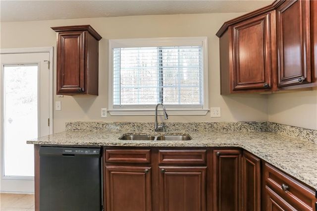 4981 Galbraith Circle, Stone Mountain, GA 30088