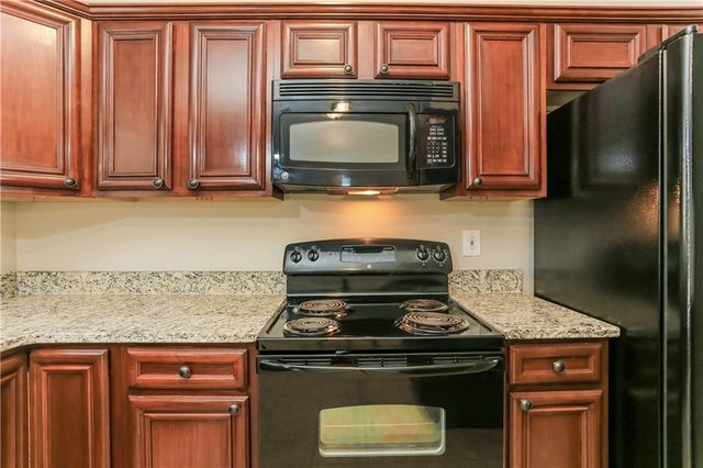 4981 Galbraith Circle, Stone Mountain, GA 30088
