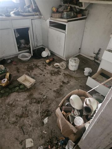 104 Foyce Street, Houston, TX 77022