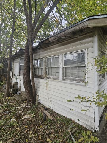 104 Foyce Street, Houston, TX 77022