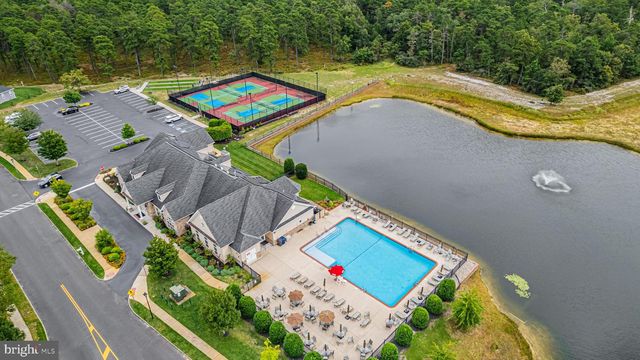 18 LEWIS DR, Mays Landing, NJ 08330