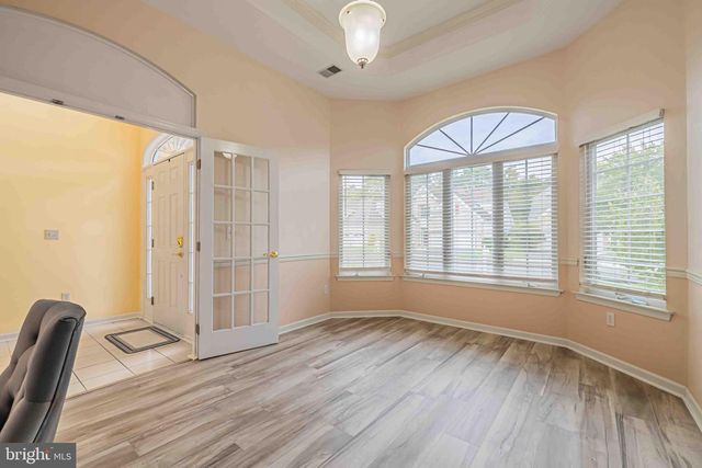 18 LEWIS DR, Mays Landing, NJ 08330