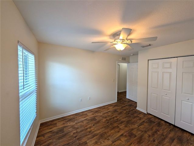 1122 SHARED PASSION STREET, Ruskin, FL 33570