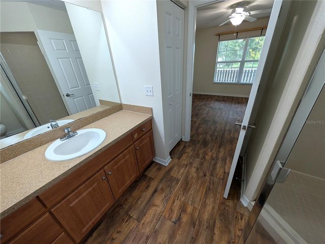 1122 SHARED PASSION STREET, Ruskin, FL 33570
