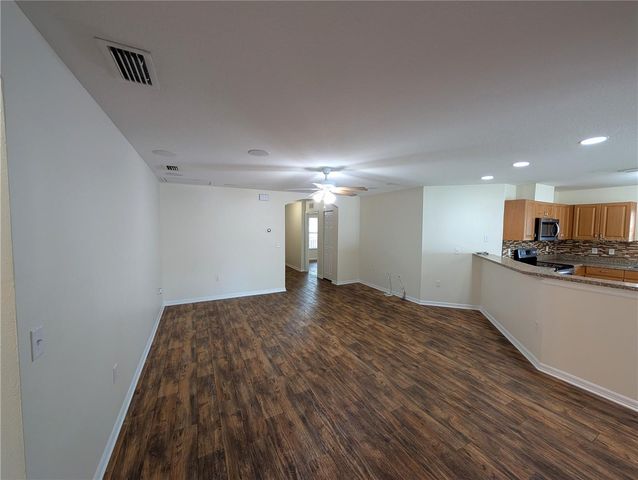 1122 SHARED PASSION STREET, Ruskin, FL 33570