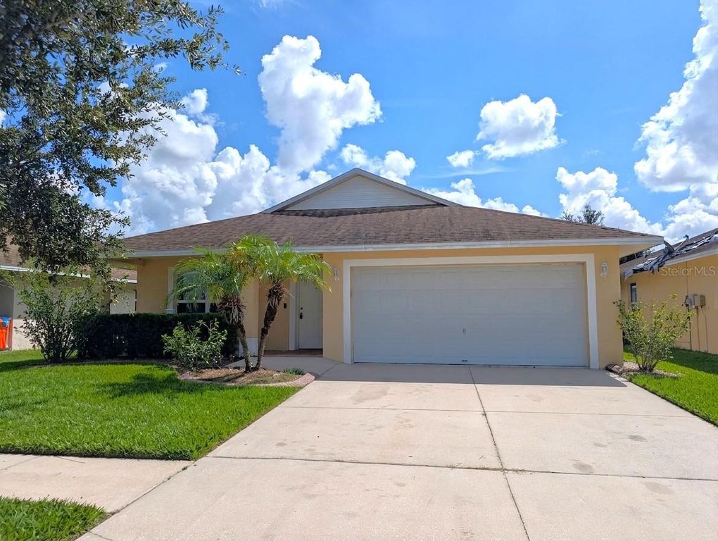 1122 SHARED PASSION STREET, Ruskin, FL 33570