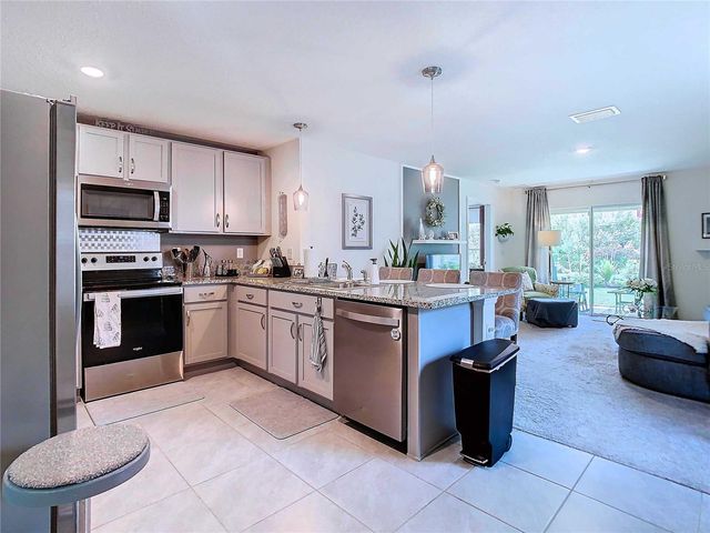 7737 SAIL CLOVER LANE, Zephyrhills, FL 33540