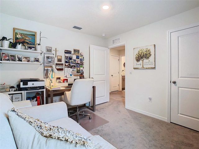 7737 SAIL CLOVER LANE, Zephyrhills, FL 33540