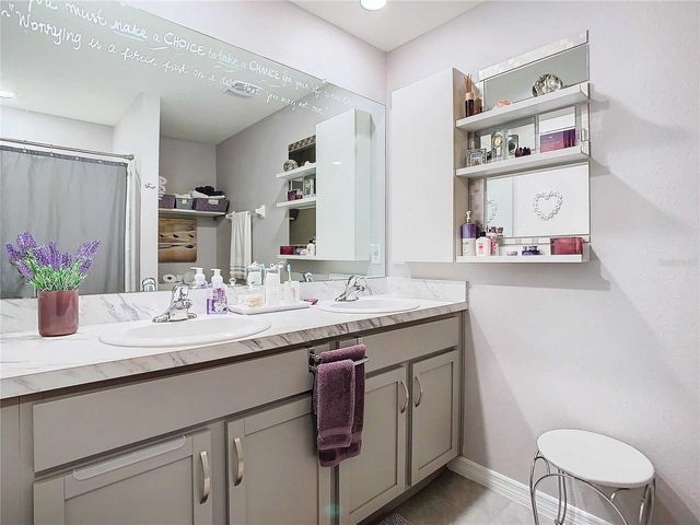 7737 SAIL CLOVER LANE, Zephyrhills, FL 33540