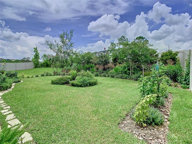 7737 SAIL CLOVER LANE, Zephyrhills, FL 33540