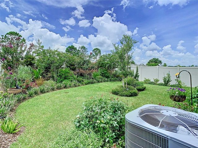 7737 SAIL CLOVER LANE, Zephyrhills, FL 33540