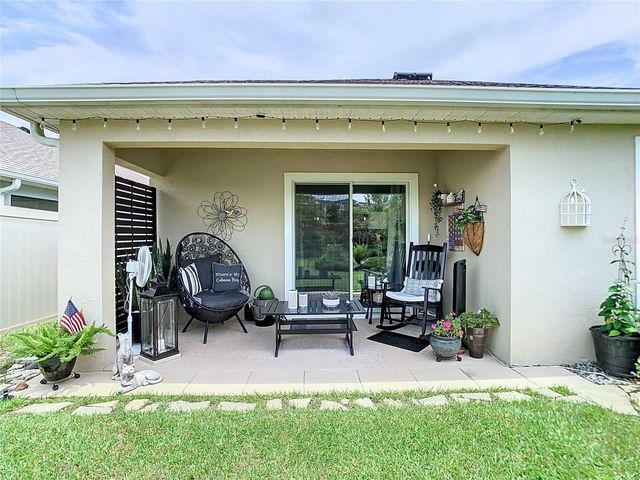 7737 SAIL CLOVER LANE, Zephyrhills, FL 33540