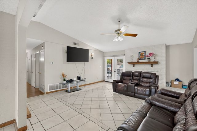 1514 Douglas Drive, Garland, TX 75041