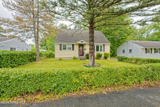 12 Madison Avenue, Troy, NY 12180