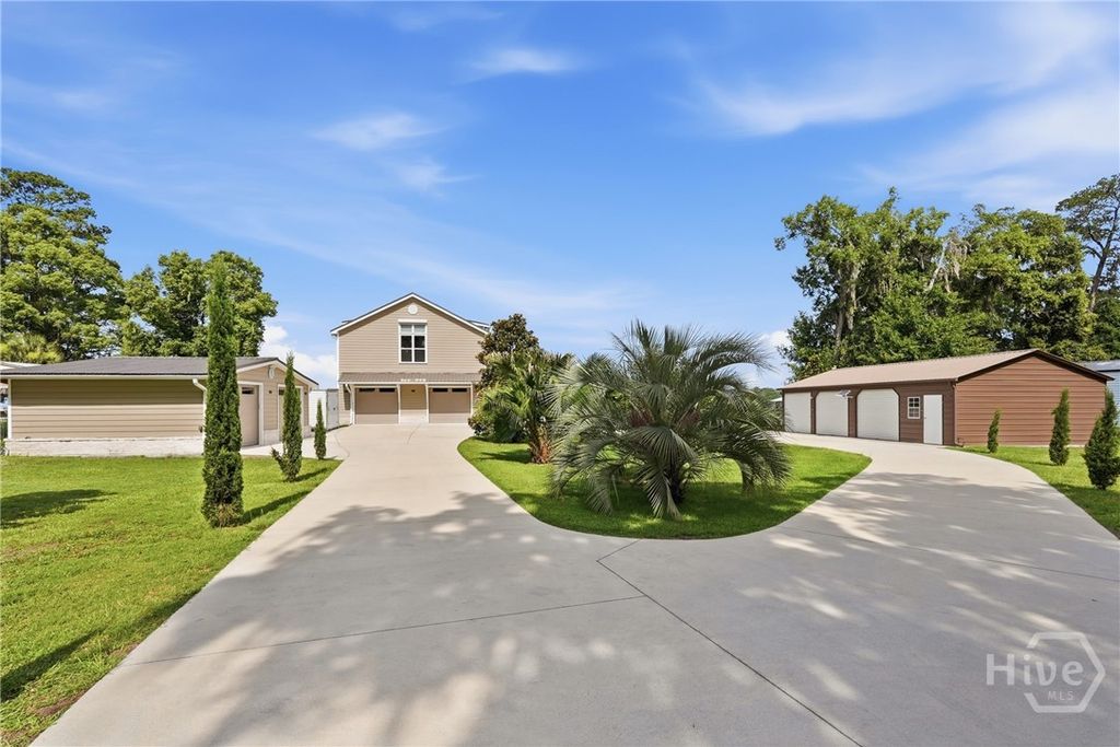75 Azalea Road, Midway, GA 31320