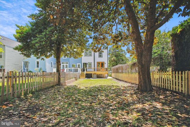 1014 KEARNY STREET, Washington, DC 20017