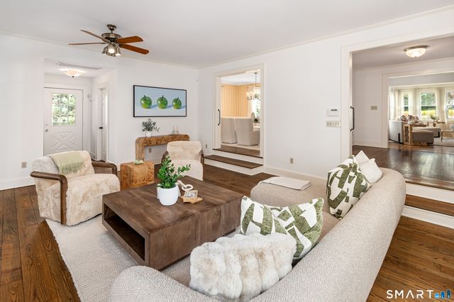 231 Roxbury Road, Stamford, CT 06902