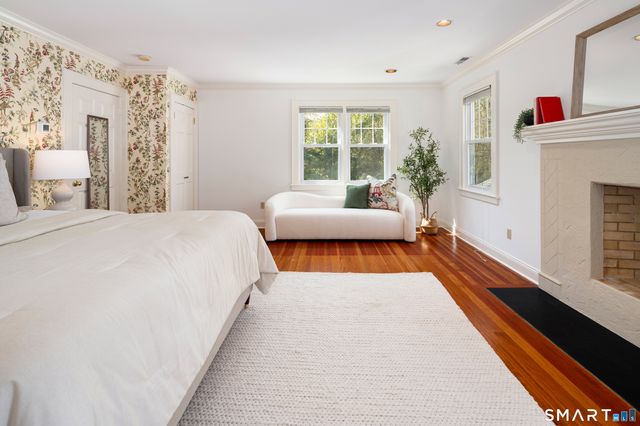 231 Roxbury Road, Stamford, CT 06902