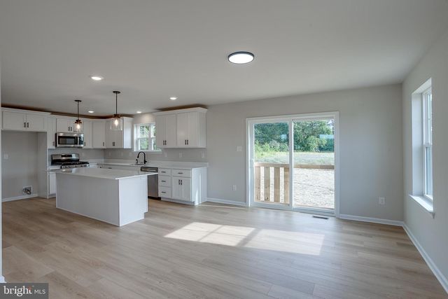 29 SHIFF AVE, Pittsgrove, NJ 08318