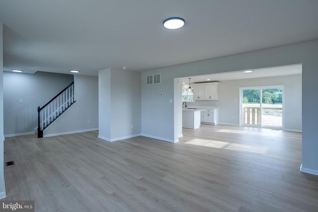 29 SHIFF AVE, Pittsgrove, NJ 08318