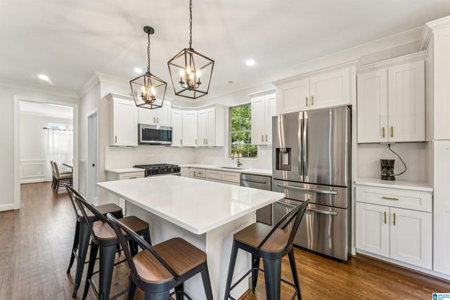 515 WOODBRIDGE TRACE, Chelsea, AL 35043