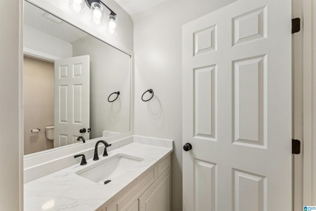 515 WOODBRIDGE TRACE, Chelsea, AL 35043