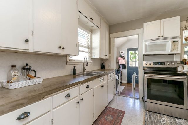 3415 S Durango Street, Tacoma, WA 98409