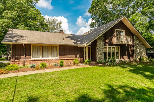 315 Raintree Dr, Hendersonville, TN 37075