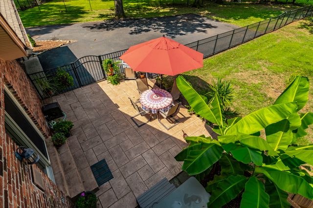 315 Raintree Dr, Hendersonville, TN 37075