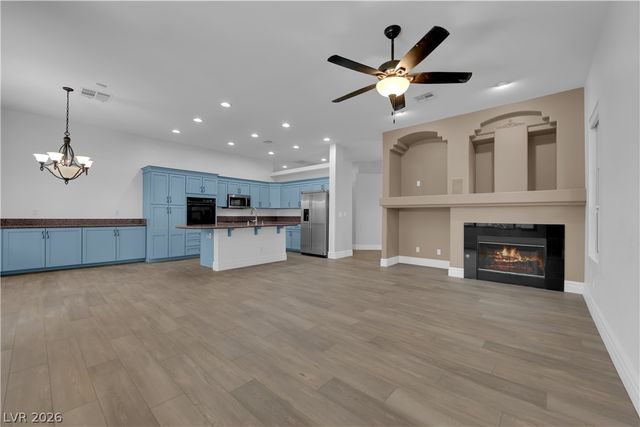 801 White Falcon Street, Las Vegas, NV 89144