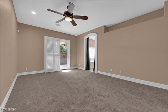 801 White Falcon Street, Las Vegas, NV 89144
