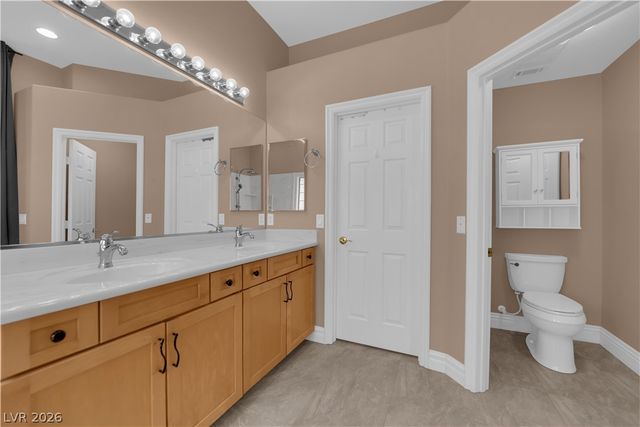 801 White Falcon Street, Las Vegas, NV 89144