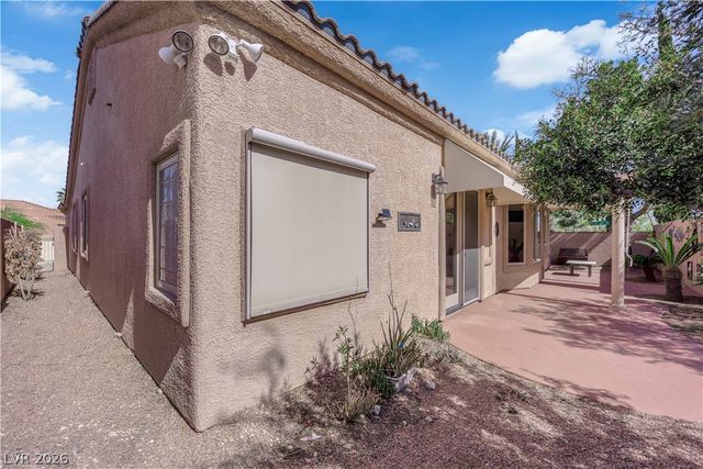 801 White Falcon Street, Las Vegas, NV 89144