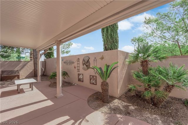 801 White Falcon Street, Las Vegas, NV 89144