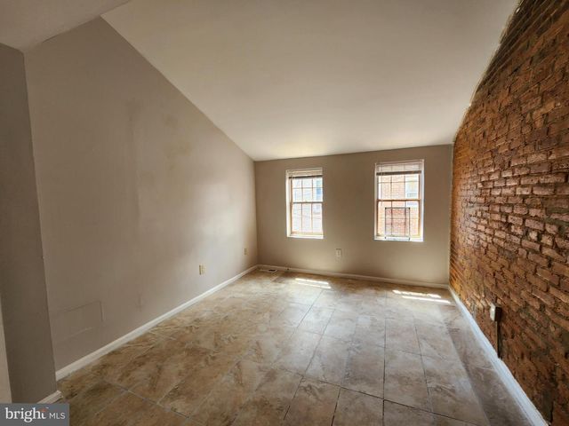605 S BRADFORD ST, Baltimore, MD 21224