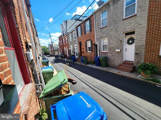 605 S BRADFORD ST, Baltimore, MD 21224