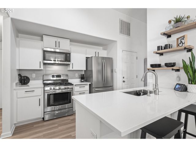 13112 MAGGIE Pl, Oregon City, OR 97045