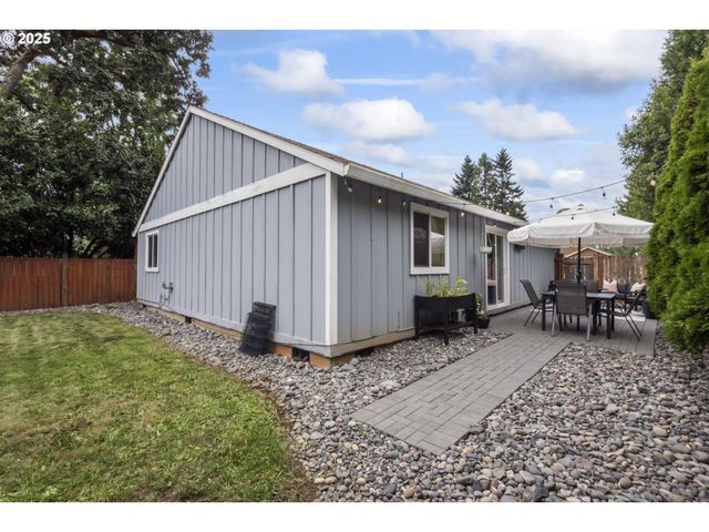 13112 MAGGIE Pl, Oregon City, OR 97045